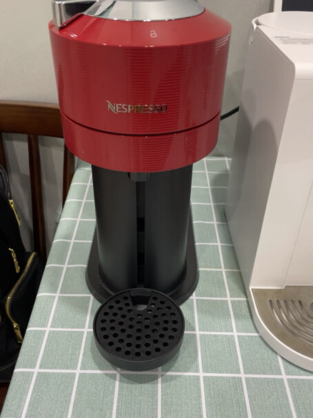咖啡机NespressoVertuo好用吗？到底要怎么选择？