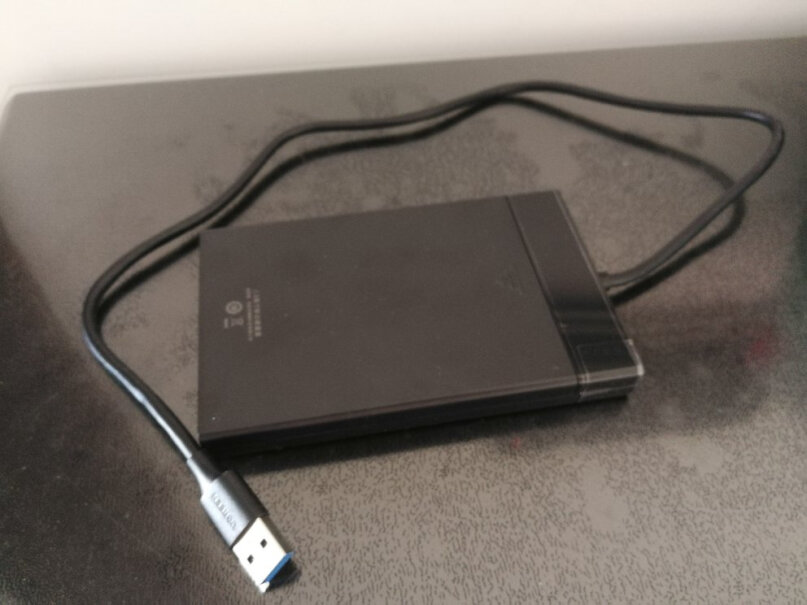 绿联移动硬盘盒USB3.0 SATA固定线2.5寸有自动休眠功能吗？