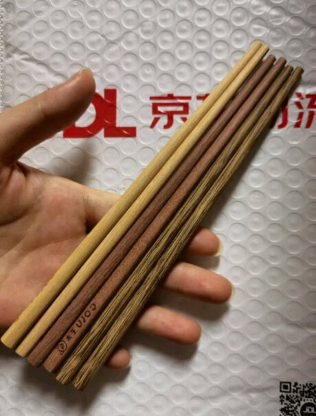 玉米实木筷子儿童专用幼儿园宝宝学习筷请问5岁用15cm的还是18cm的？