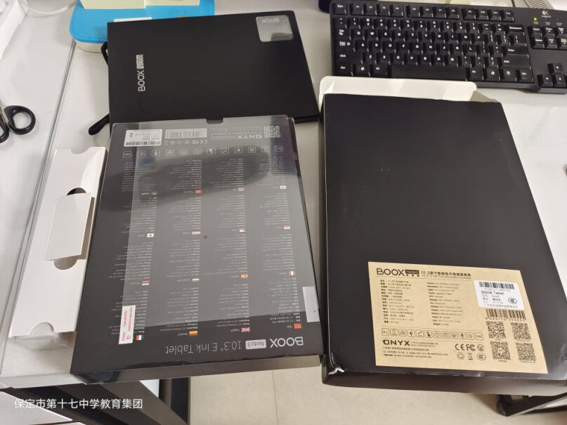 文石BOOX NoteX电纸书新品手写体验咋样，对比ipad pencil哪个更接近真实笔和纸？