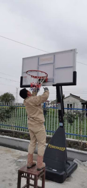 篮球架Powerkeep成人篮球架子户外可扣篮可升降可移动哪个值得买！真的好吗！