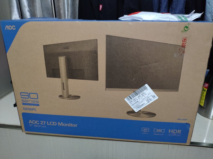 AOC23.8英寸请问睡眠唤醒会出现一秒白色点点屏幕，中间显示HDMI 后才进入桌面吗？急！不然得赶紧退货，谢谢大家！