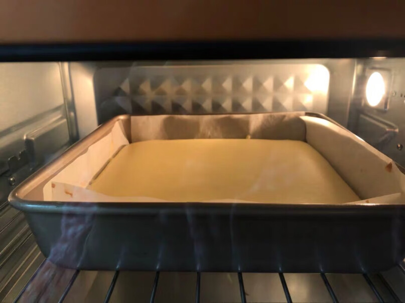 美的T3-L326B家用多功能电烤箱请问一下这款烤箱的内空尺寸是多少，长宽高，想买个烤蛋糕的模具。