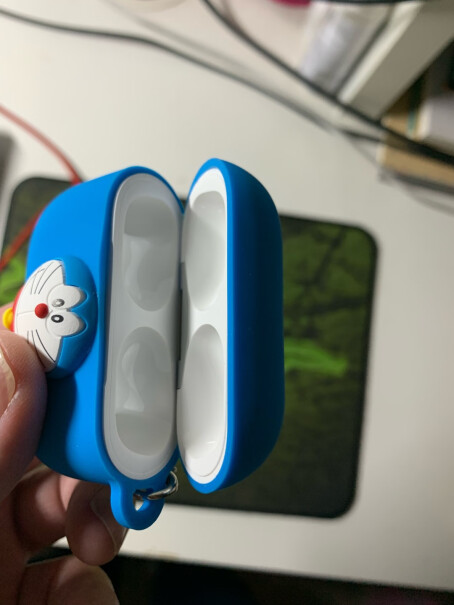 Apple AirPods Pro (第二代) 配MagSafe无线充电盒 主动降噪无线蓝牙耳机 适网友诚实不欺人！功能真的不好吗？