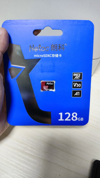 朗科＆JOY 64GB TF存储卡可以下载英语吗？