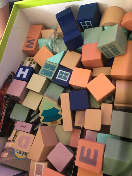 巧之木城市建筑积木儿童玩具巧之木这是几岁宝宝玩的？