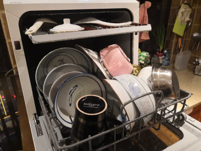布谷家用台式洗碗机4-6套台式免安装活氧清洗智能解冻费水吗？