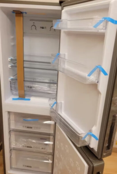 海尔BCD-178TMPT请问你们的冰箱冷藏室会结冰吗？