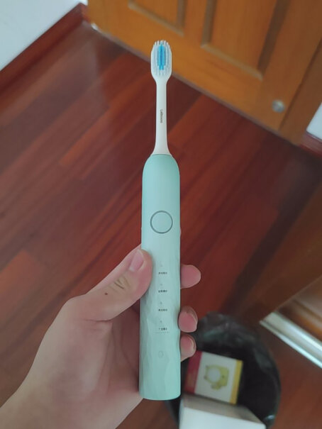 华为智选力博得智能电动牙刷刷头·清洁型刷头硬吗？