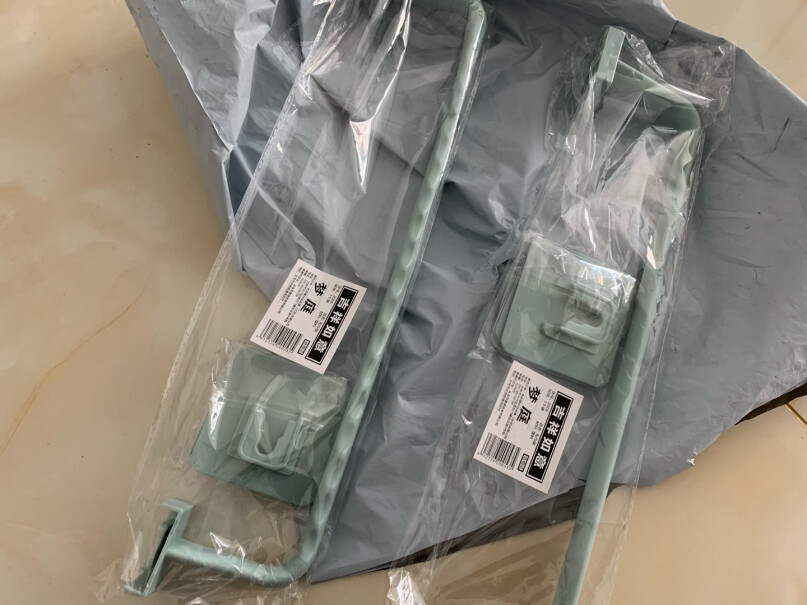 浴室用品梦庭吹风机架好用吗？评测哪款值得买？