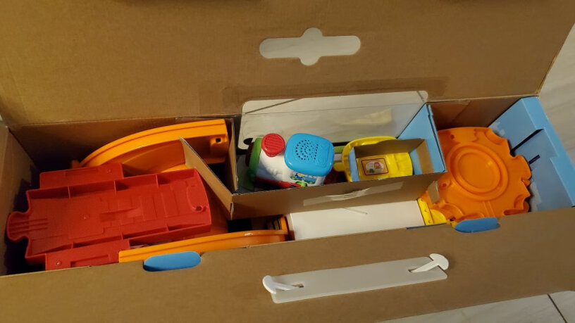 轨道-助力伟易达神奇轨道车飞机场玩具男孩玩具玩具评测数据如何,评测值得入手吗？