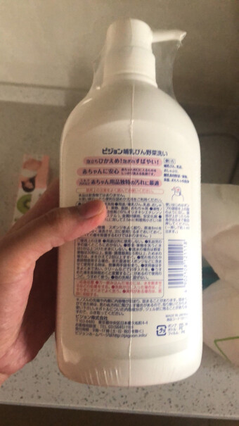 贝亲奶瓶清洗剂800ml质量评测：智商税还是物有所值？