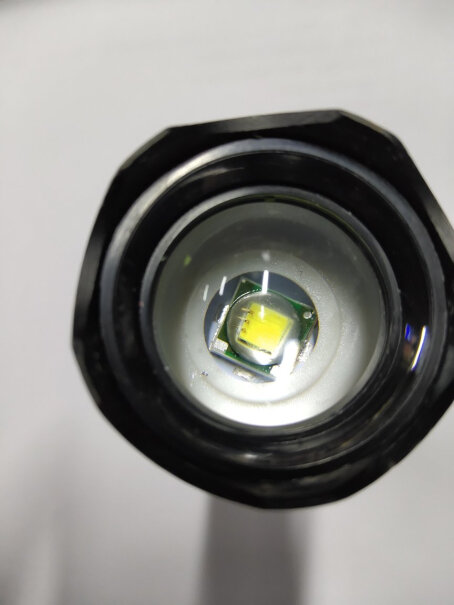 户外照明SHENYU手电筒可充电冰箱评测质量怎么样！哪个更合适？