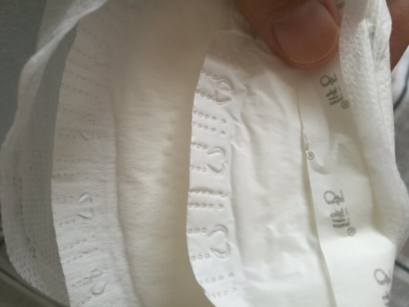 哺乳用品子初防溢乳垫一次性薄孕妇溢乳垫产妇防益防漏溢奶垫奶贴300片买前必看,网友点评？