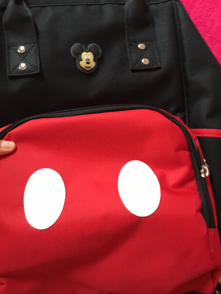 迪士尼Disney包包有异味儿吗？