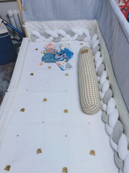婴儿床巴布豆婴儿床实木儿童床宝宝床拼接床应该怎么样选择,评测怎么样！