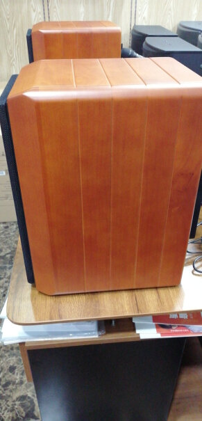惠威M3AMKII+天龙DP-400木质书架有源蓝牙音响音箱惠威M3AMKII跟惠威 HiVi M1MKII 音质哪个好？