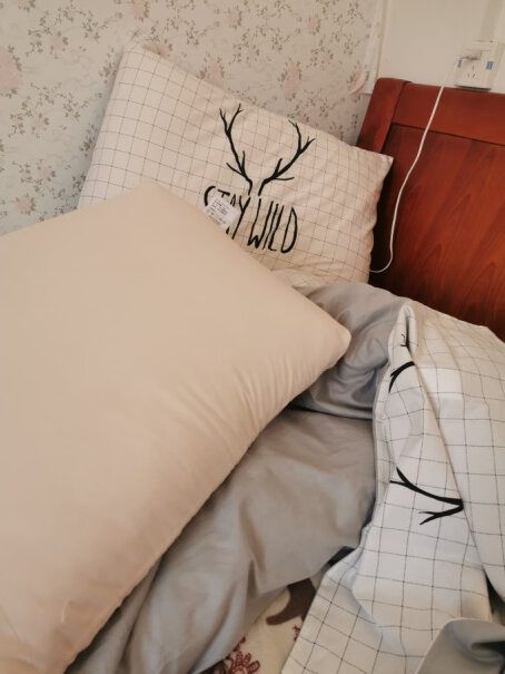 纤维枕安睡宝枕芯家纺高弹羽丝绒酒店枕头使用感受大揭秘！使用良心测评分享。