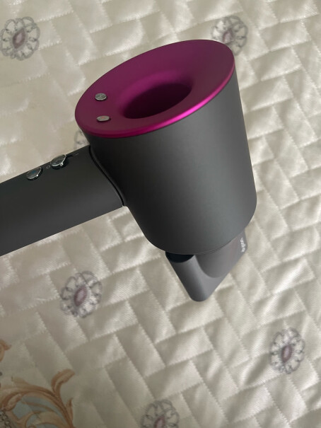 戴森Supersonic负离子电吹风HD08紫红色评测：用户吐槽曝光，质量怎么样？