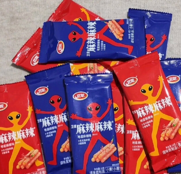 麻辣卫龙辣条豆干非108g大礼包面筋零食功能真的不好吗?使用体验! 麻辣卫龙辣条豆干非108g大礼包面筋零食功能真的不好吗?使用体验!