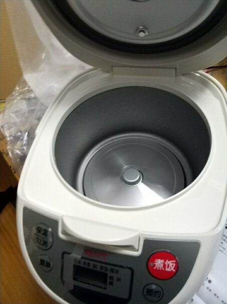虎牌电饭煲微电脑多功能电饭锅JBA-B18C5L可以在锅胆里洗米吗？