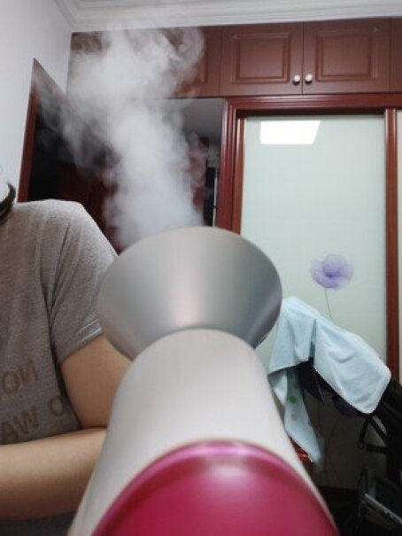 金稻蒸脸仪热喷蒸脸器蒸脸机家用纳米喷雾器要用什么水啊？