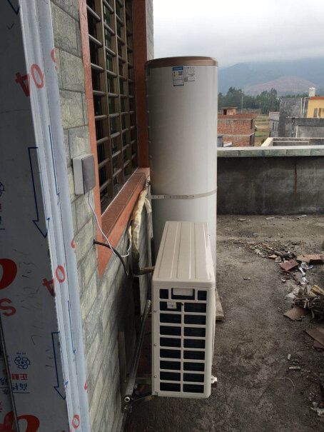 海尔空气能热水器家用200升放楼顶露天可以吗？