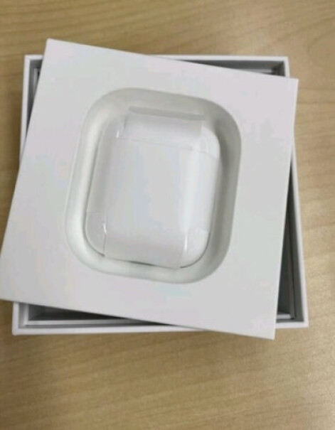 AppleA+专享AirPodsiPhone蓝牙耳机充电使用怎么样？测评大揭秘！