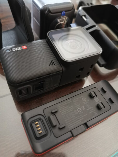 运动相机Insta360 ONE R (双镜头礼盒)入手使用1个月感受揭露,好用吗？