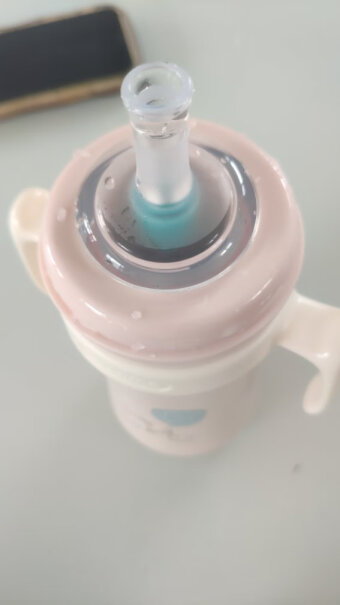 可可萌保温吸管奶瓶陶瓷内胆不锈钢婴幼儿吸管杯里面的陶瓷涂层掉漆吗？？