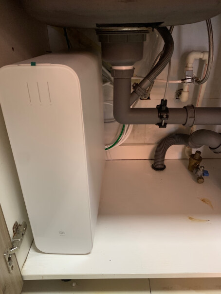 小米净水器家用净水机S1800G厨下式400G和600G有么区别？