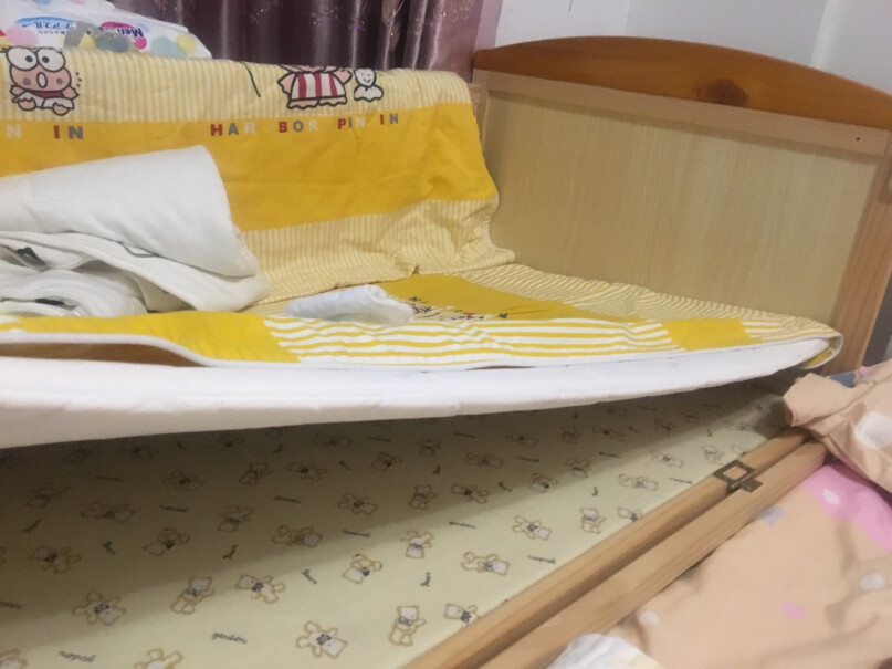 gb好孩子婴儿床垫摇篮那两个铁棍怎么安装？