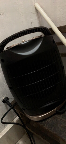 取暖器TCL-QG20-T17电热取暖器怎么样？入手评测到底要不要买！