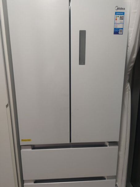 美的BCD-508WTPZM(E)我买回来链接电源一天 结果冰箱不运行 你们有这种情况吗？