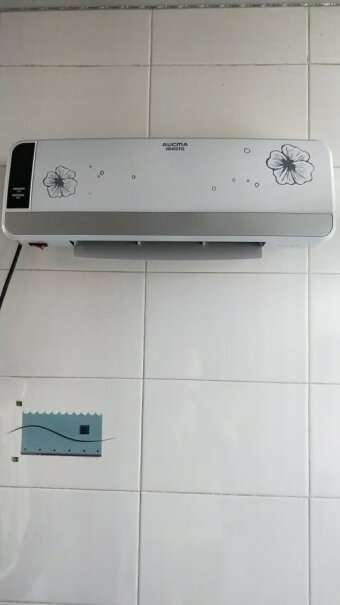 澳柯玛遥控居浴两用壁挂暖风机取暖器怎么装上去？