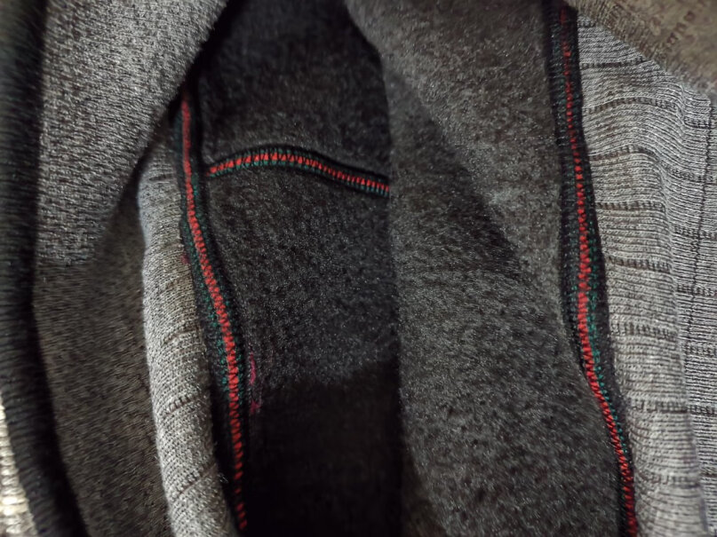 灵镜380g羊脂绒冬季打底裤 深灰 均码功能是否出色？使用体验报告分享？