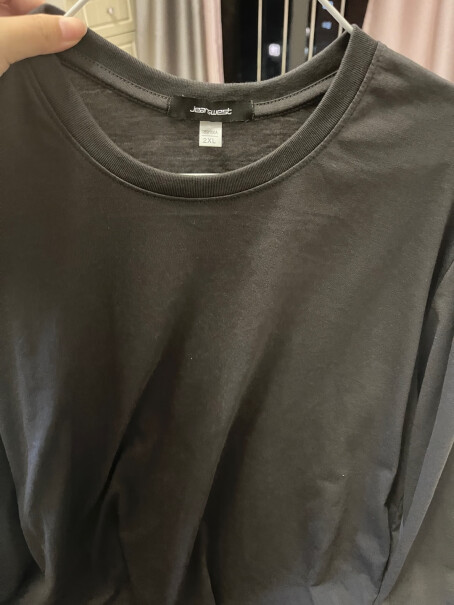 真维斯长袖T恤男春秋季打底衫上衣 白色 XL是大品牌吗？独家揭秘评测？
