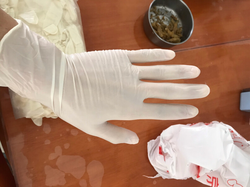 塞莫诗一次性乳胶橡胶手套100只耐用型食品级家庭清洁实验室工业多用途L907MW分析性价比质量怎么样？评测教你怎么选？