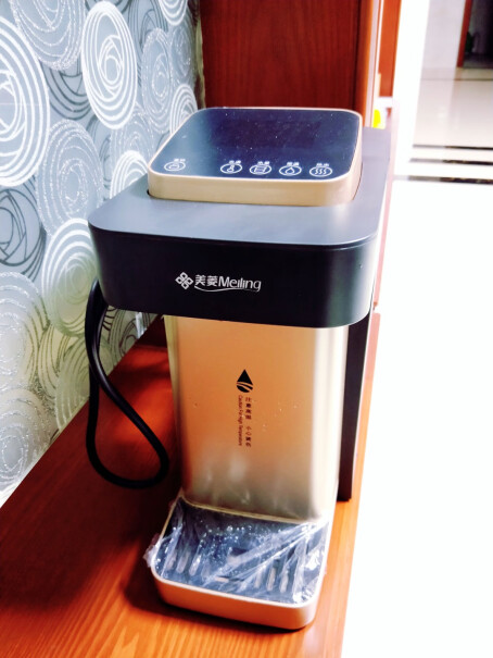 饮水机美菱即热式饮水机家用桶装水桌面小型速热饮水机办公室用评测质量好不好,评测怎么样！