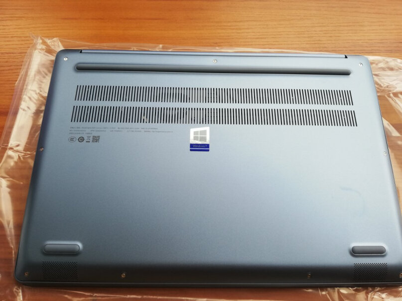 联想LenovoIdeaPad14s2020你们的电脑会不会打开不用按就自动开机啊？没有设置脸部解锁，也明明按了关机？