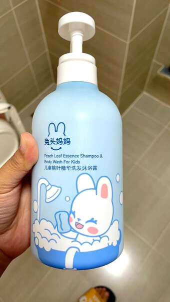 兔头妈妈儿童洗发水沐浴露二合一500g 2瓶推荐哪种好用？全方位评测分享！