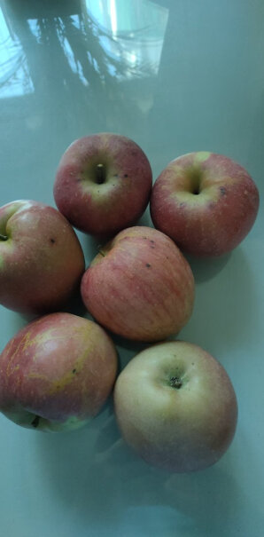 岸上人家红富士苹果水果整箱值得买吗？测评结果让你出乎意料！