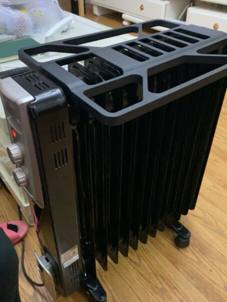 先锋Singfun取暖器电暖器电暖气片家用电热油汀13片全屋速暖低噪节能烘衣加湿DYT-Z2这款电暖器费电吗？