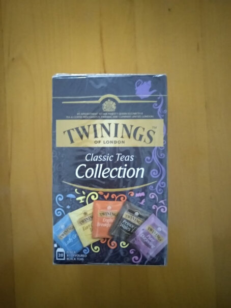 英国川宁TWININGS红茶精选装为什么我泡完感觉一层烟一样的在里面漂啊？