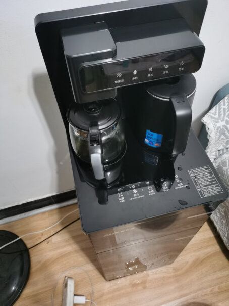 奥克斯茶吧机家用多功能智能遥控温热型立式饮水机水桶多大的？