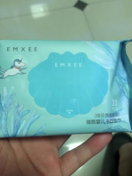 嫚熙湿巾屁屁湿纸巾EMXEE手口2012便携入手评测到底要不要买？测评结果震惊你！