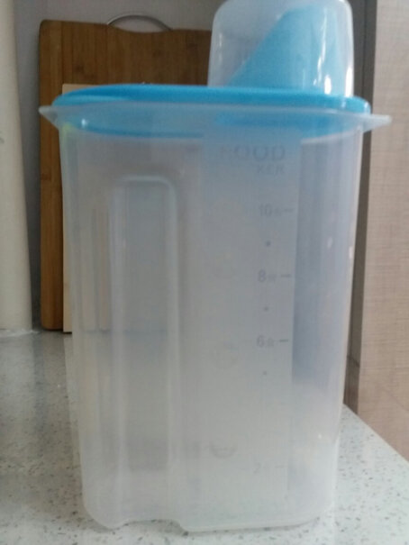 百露4个装超大厨房杂粮密封罐塑料五谷收纳罐储物罐防潮防虫吗？