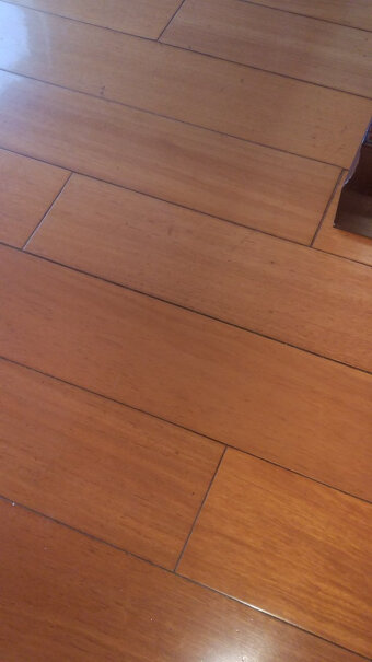 绿伞地板蜡500g*2瓶地板清洁剂你好，陶瓷砖地面可以用吗？