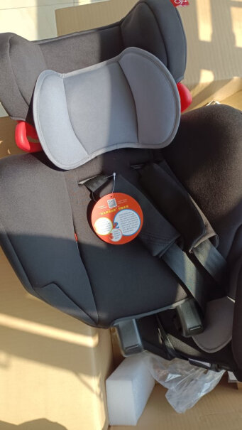 gb好孩子高速汽车儿童安全座椅用安全带固定到底牢固不？