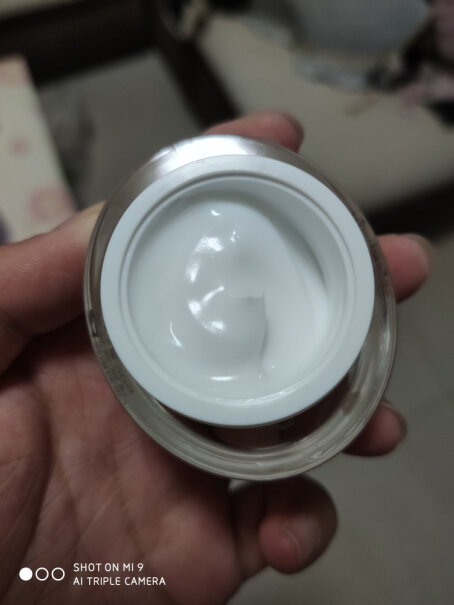 红色小象孕妇补水保湿护肤品套装这个敏感肌可以用吗？